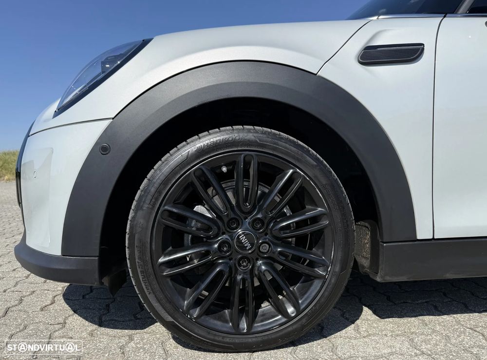 MINI 5 Portas Cooper Premium Plus JCW Auto - 26