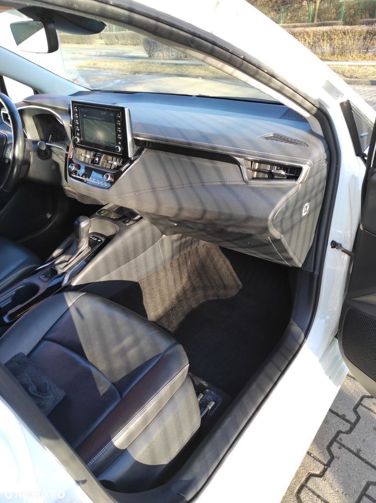 Toyota Corolla 1.8 Hybrid Executive - 15