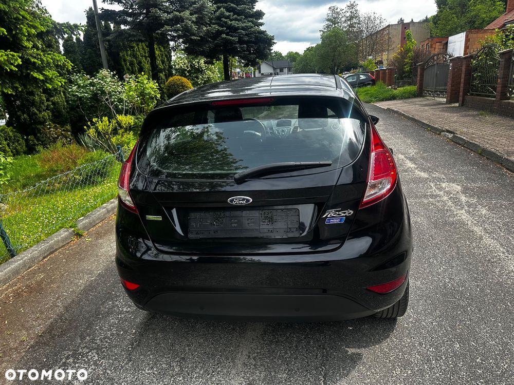 Ford Fiesta 1.0 Champions Edition - 10