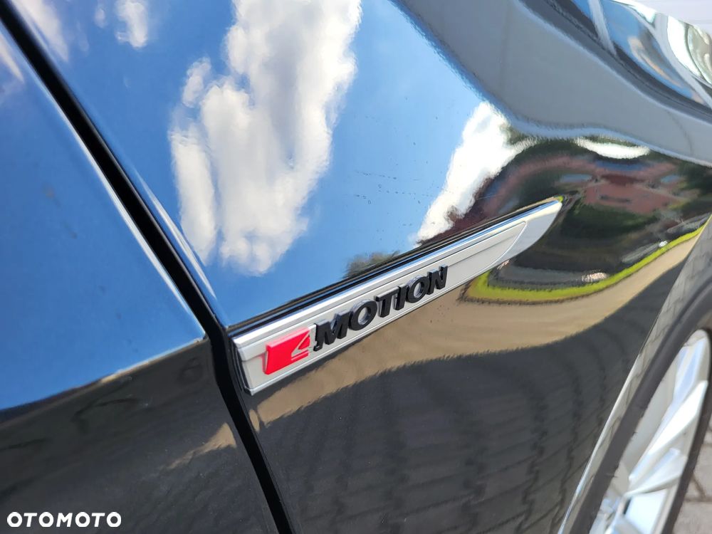 Volkswagen Passat 2.0 TDI Bi-Turbo BMT 4Mot Highline DSG - 39