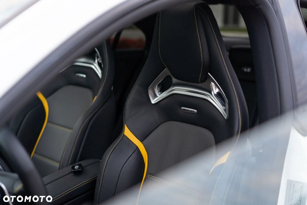 Mercedes-Benz CLA - 7