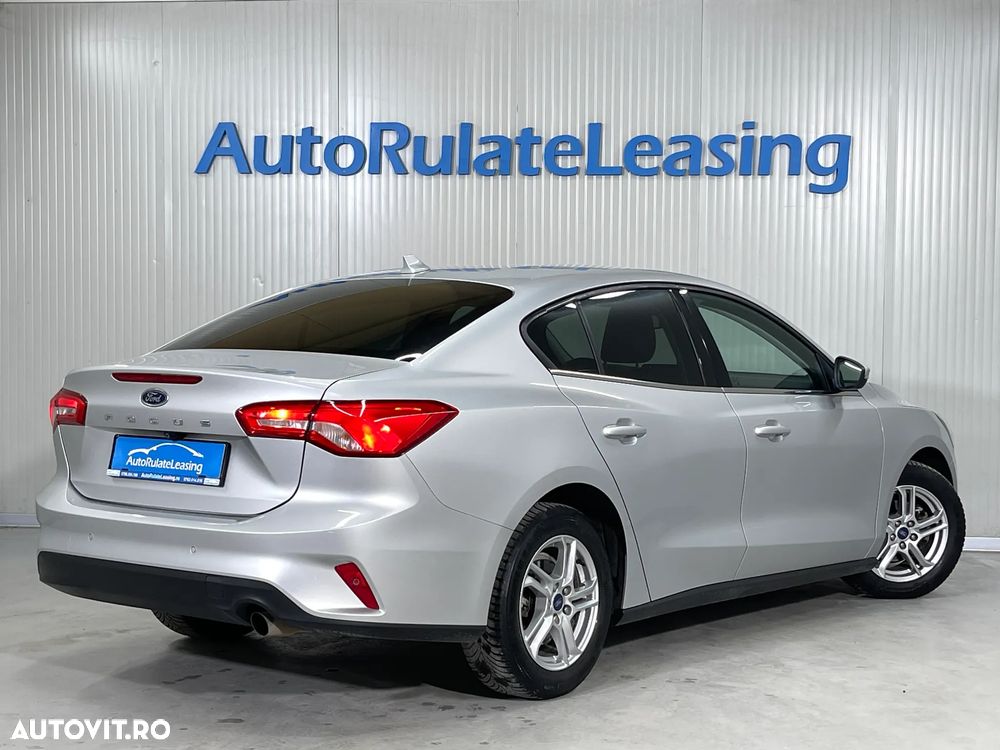 Ford Focus 1.0 EcoBoost Trend Edition - 4