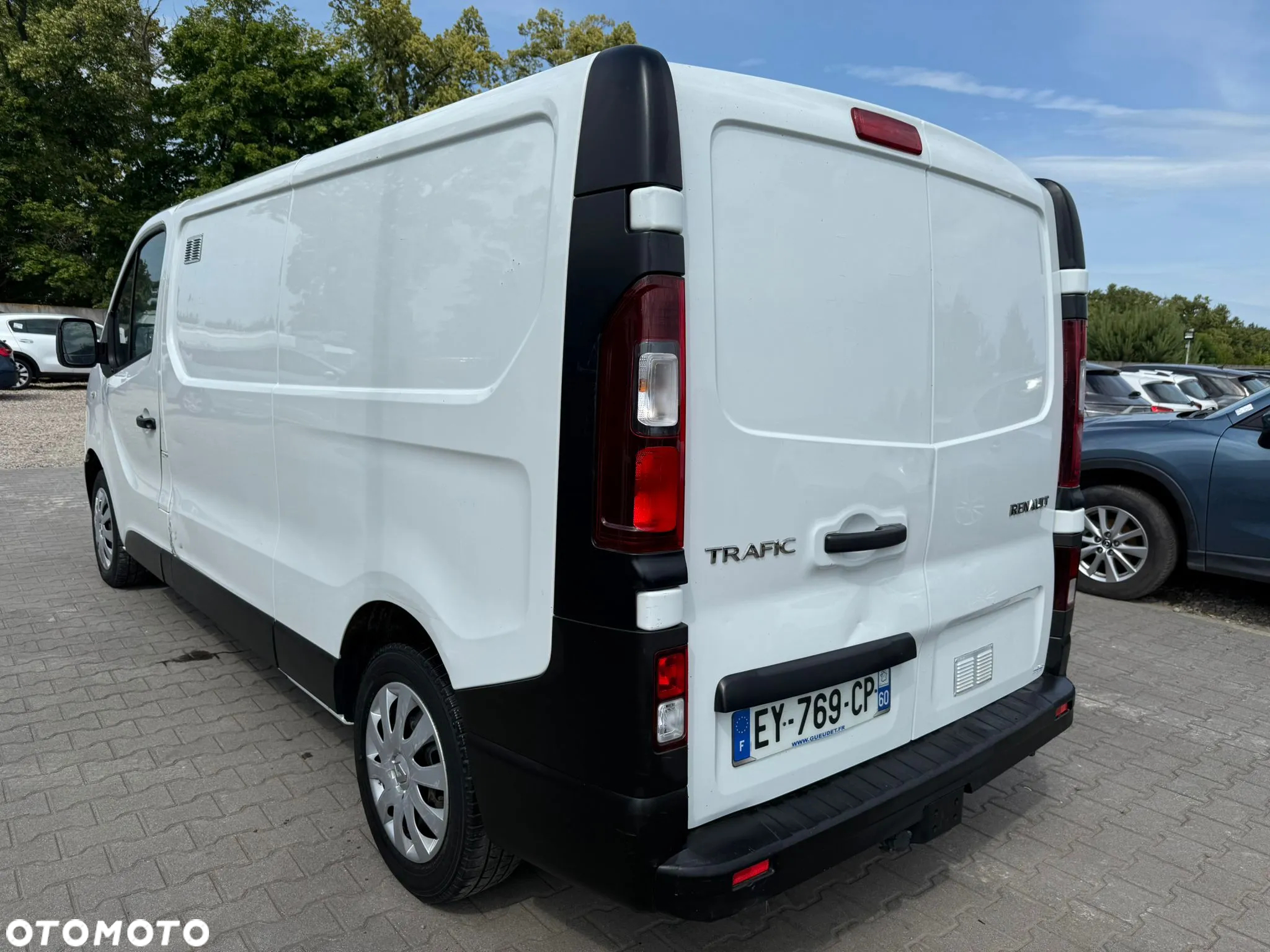 Renault TRAFIC - 9