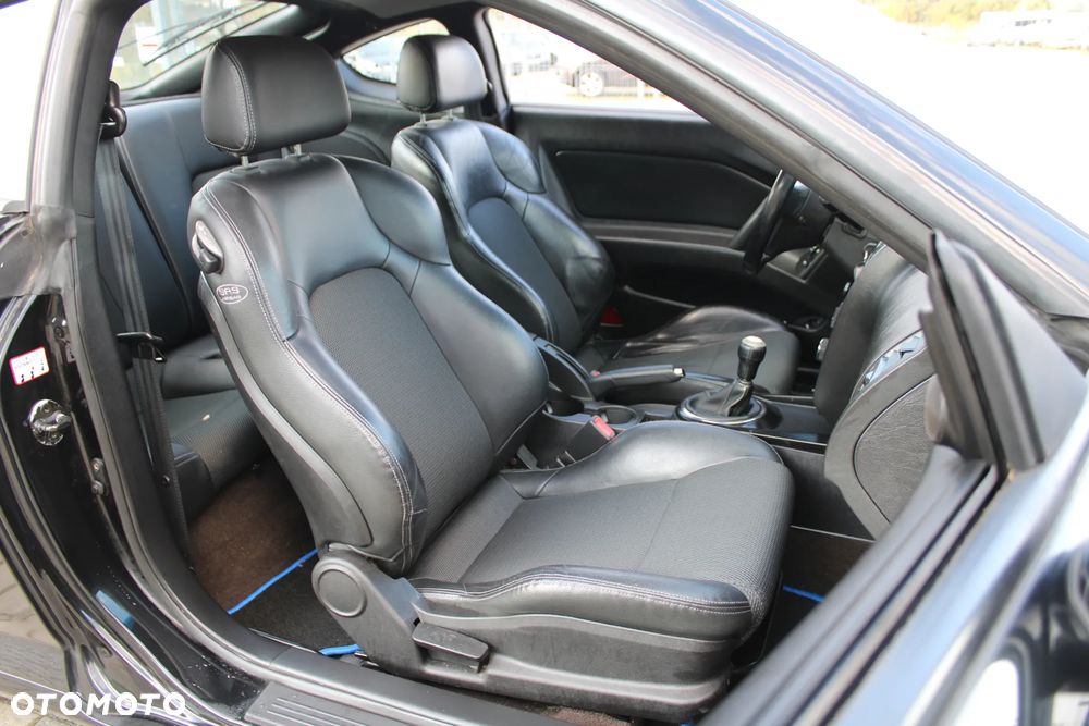 Hyundai Coupe - 28