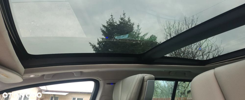 Renault Espace 1.6 dCi Energy Initiale Paris EDC 7os - 8