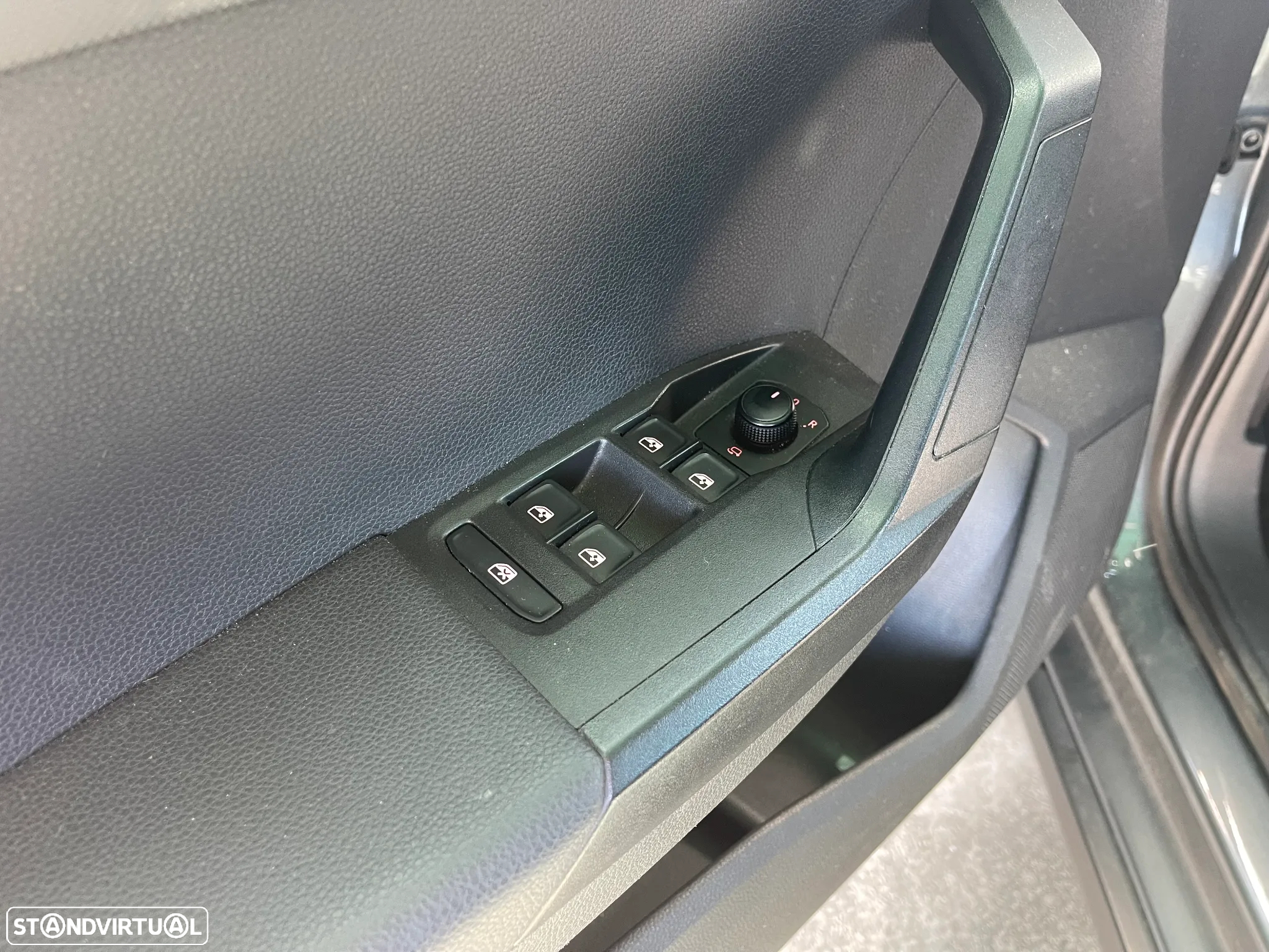 SEAT Arona 1.6 TDI Xcellence - 25