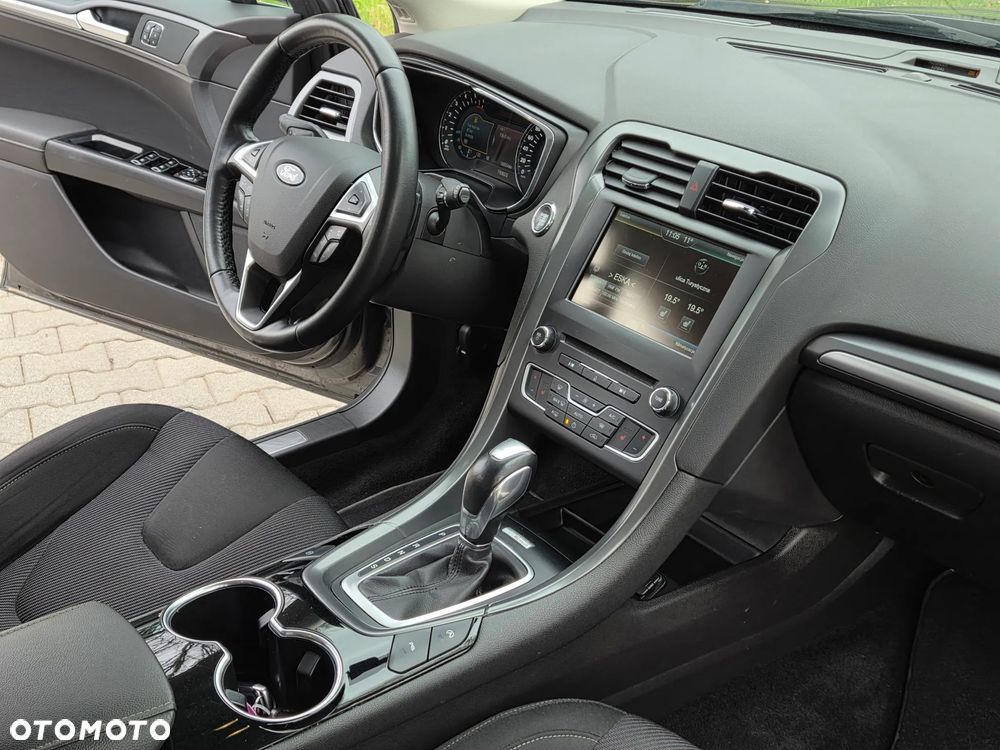 Ford Mondeo SW 2.0 EcoBlue Trend - 21