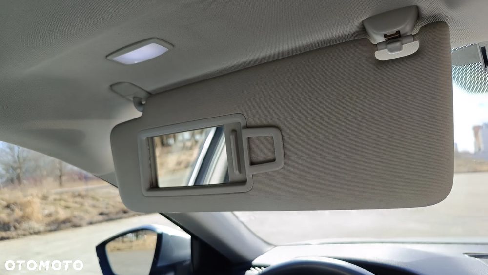 Skoda Superb 2.0 TDI DSG L&K - 27