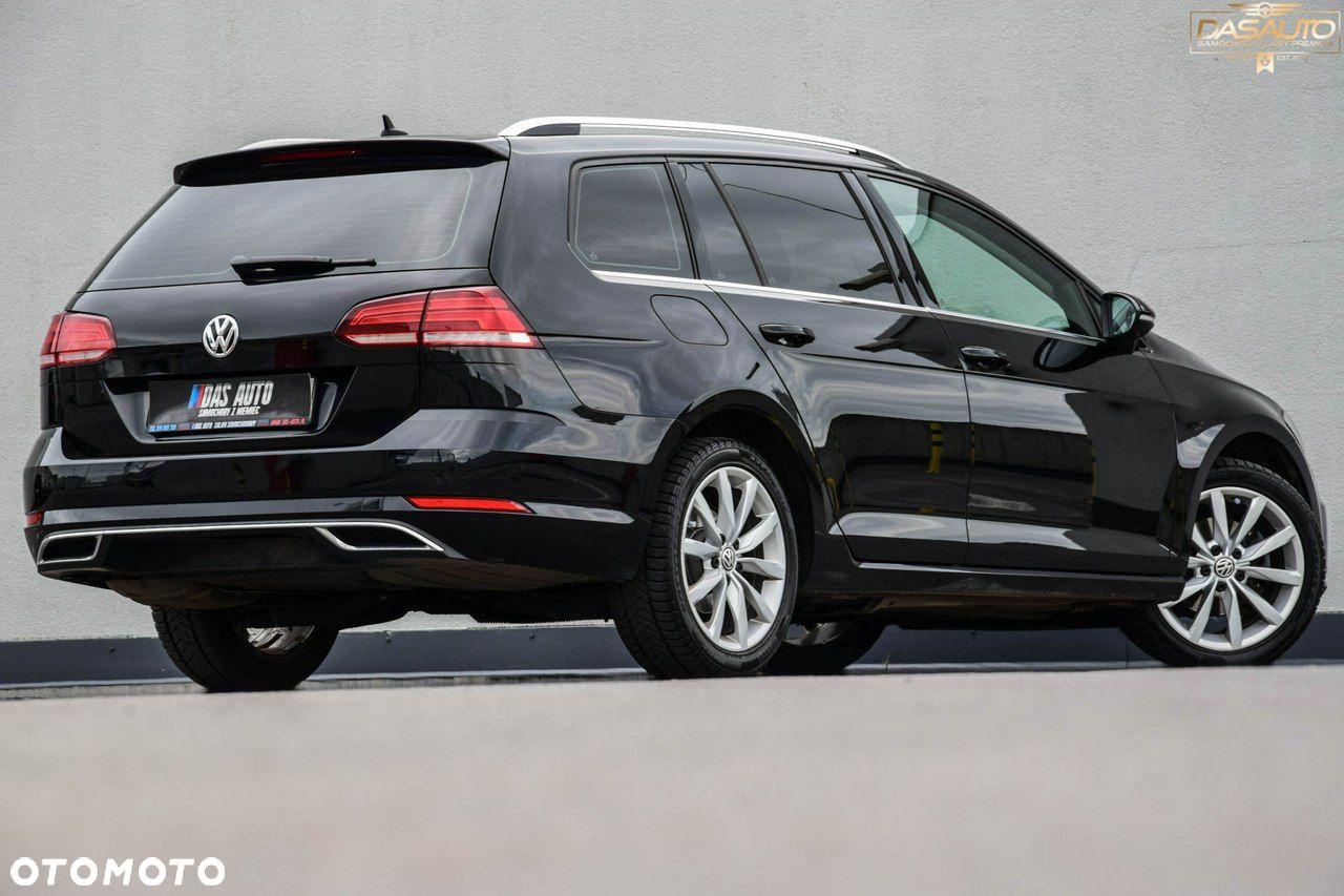 Volkswagen Golf - 12