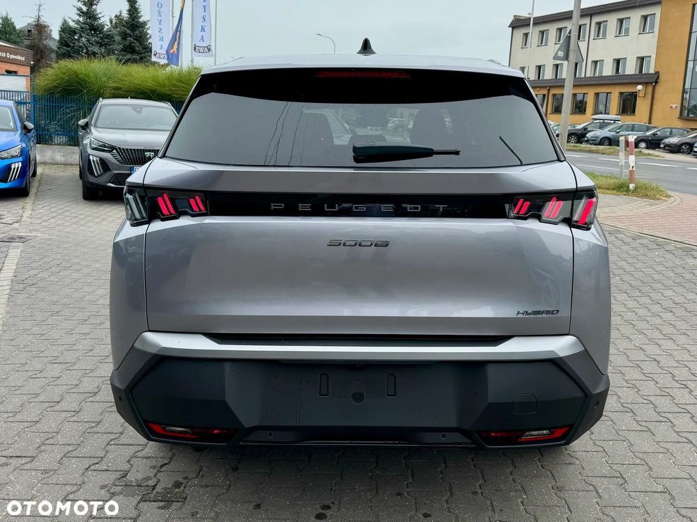 Peugeot 5008 1.2 PureTech mHEV Business S&S e-DCS6 - 7