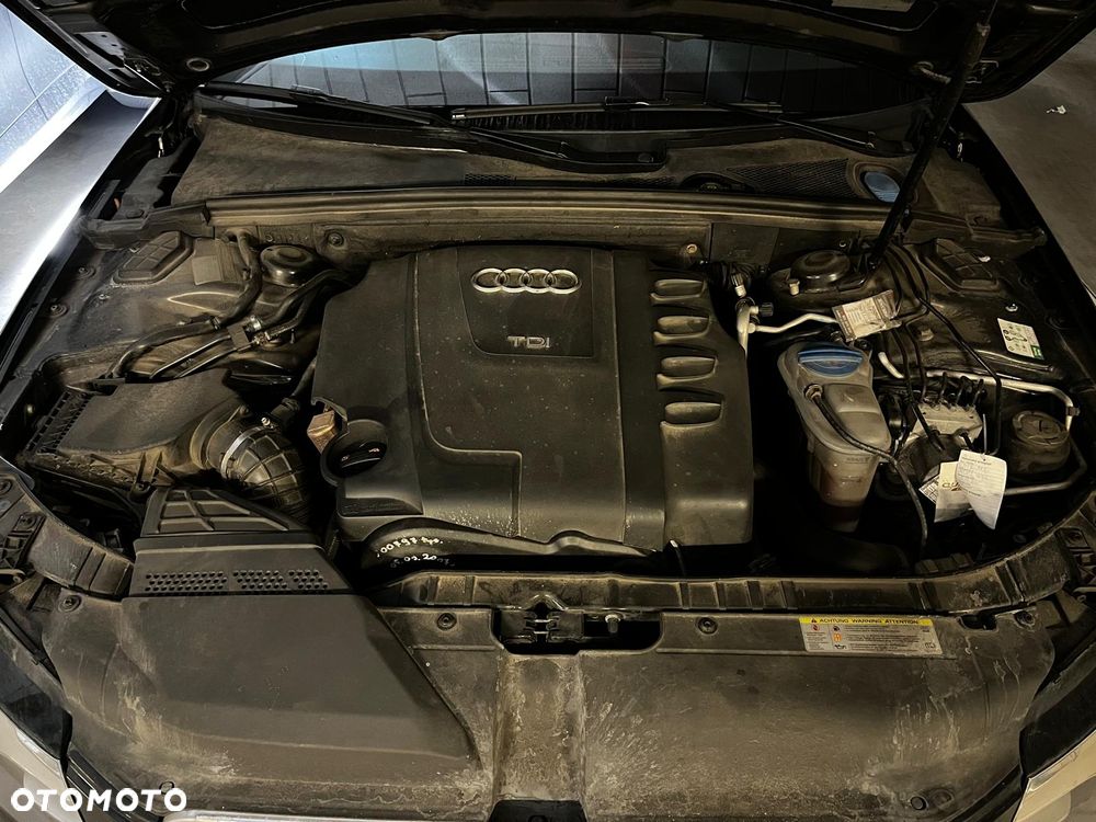 Audi A4 Avant 2.0 TDI - 10