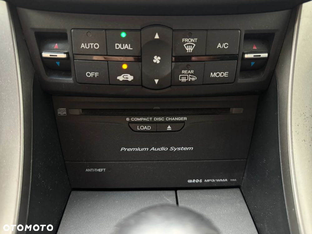Honda Accord 2.0 Elegance Nav - 16