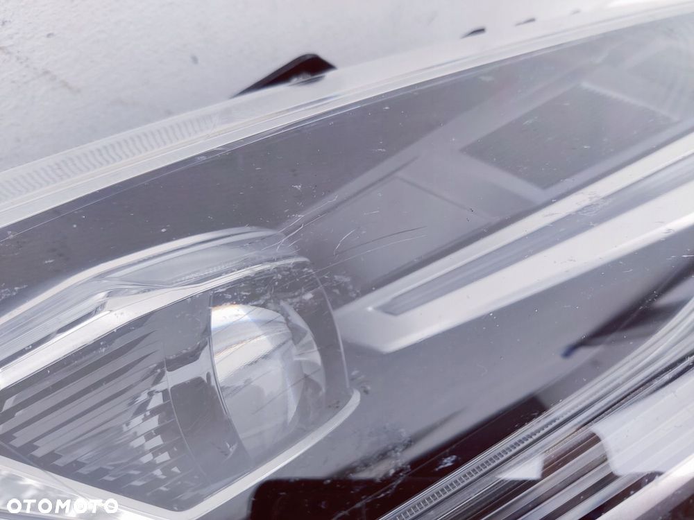Lampa LED prawa Vw Caddy 5 2k8941036f - 7