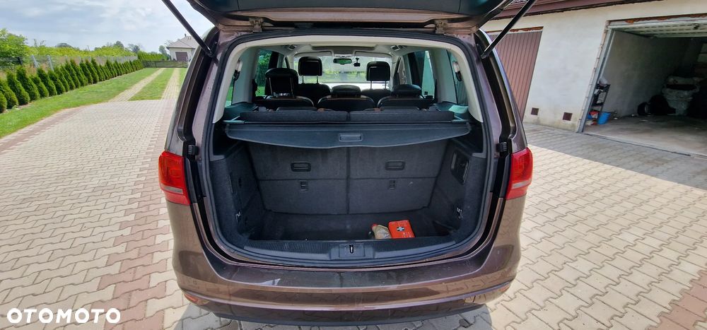 Volkswagen Sharan 2.0 TDI Highline DSG - 11