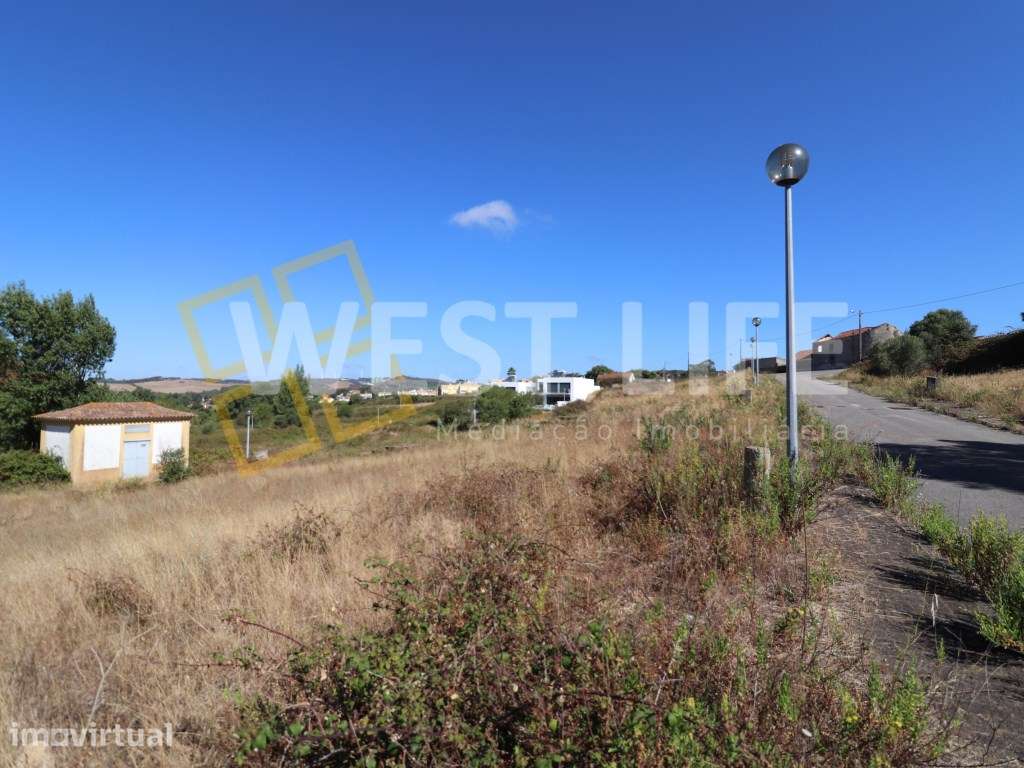 Investimento Seguro - Urbanização de Futuro - Lote com 650m2 - Grande imagem: 3/19