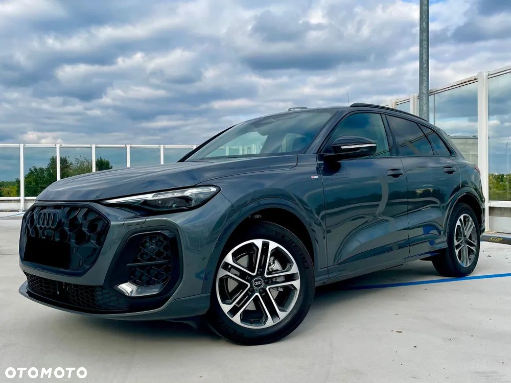 Audi Q5 - 1