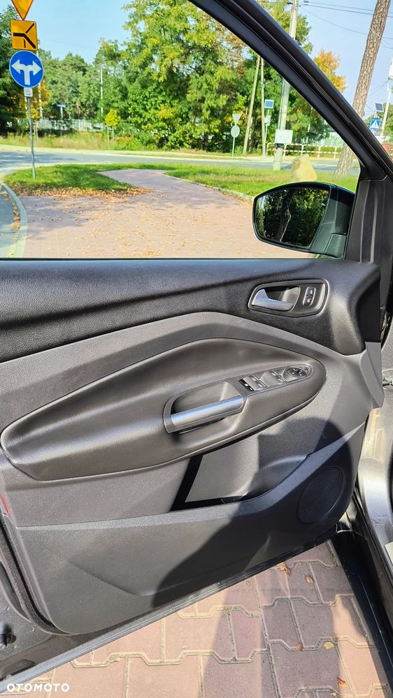 Ford Kuga 1.5 EcoBoost FWD ST-Line Black ASS MMT6 - 24
