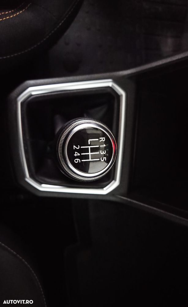 Dacia Sandero Stepway ECO-G 100 MT6 Comfort - 16