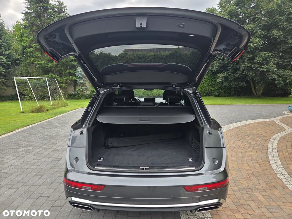 Audi Q5 50 TFSIe quattro S tronic S line - 36