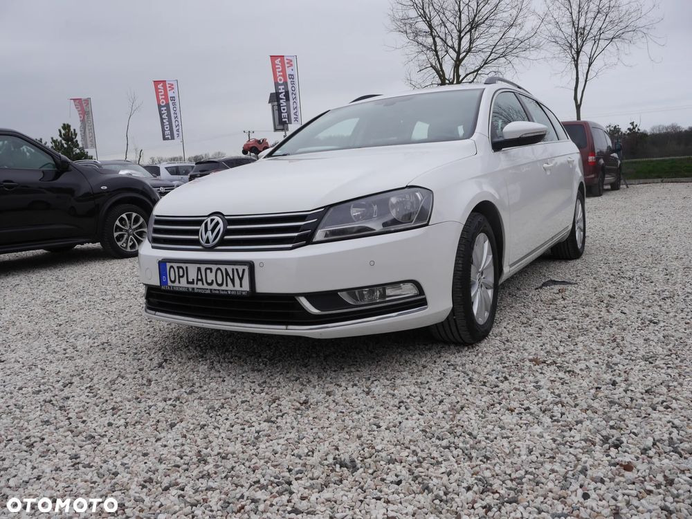 Volkswagen Passat 2.0 TDI BlueMotion Technology Exclusive - 2