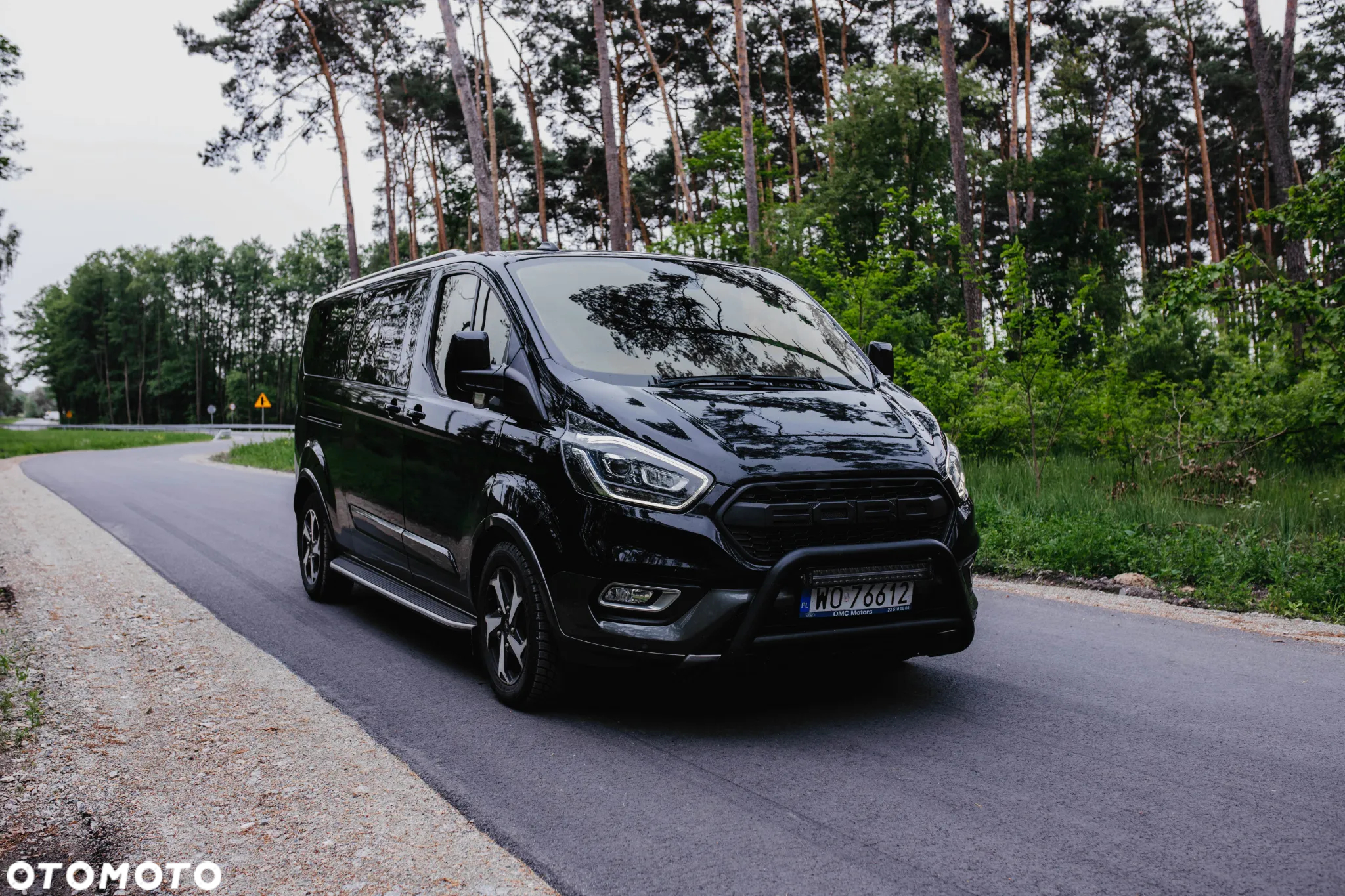 Ford Tourneo Custom 2.0 EcoBlue L2 Active SelectShift - 2