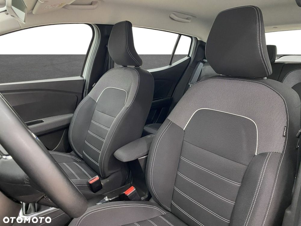 Dacia Sandero - 11