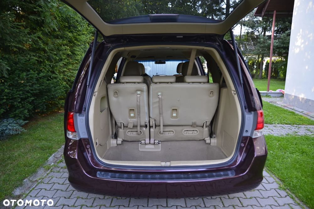 Honda Odyssey 3.5 LX - 17