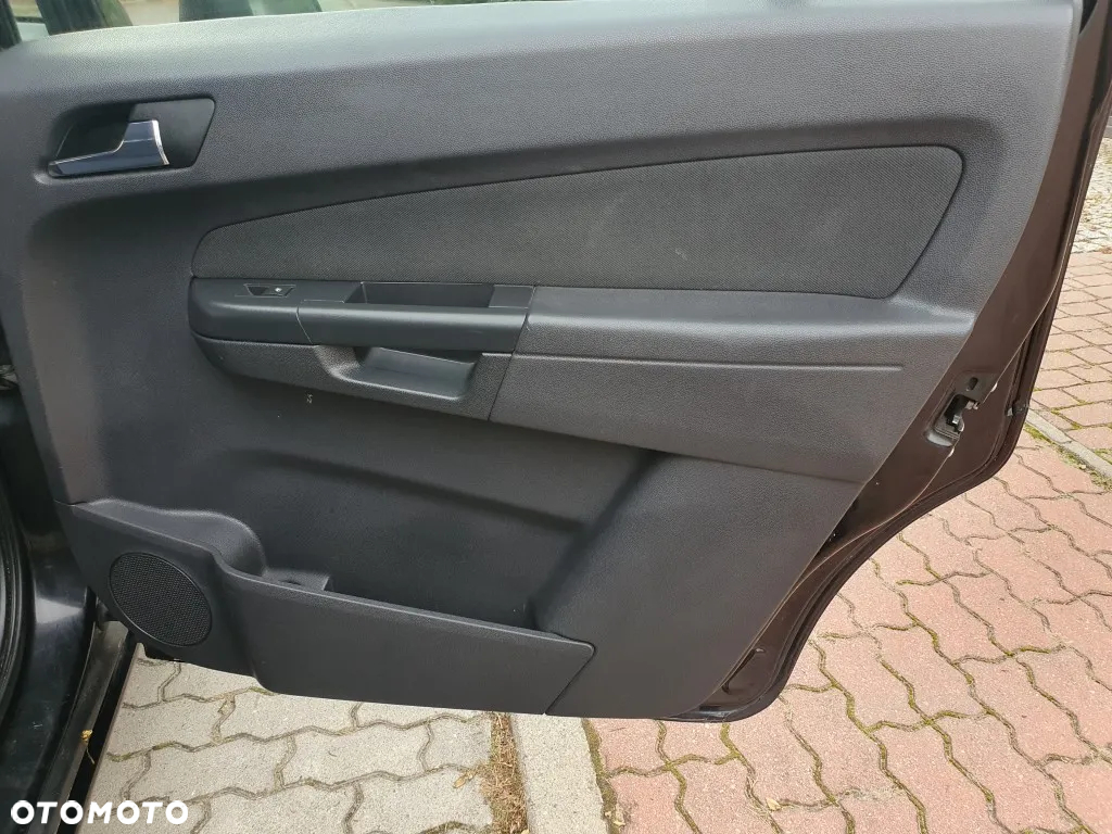 Opel Zafira 1.7 CDTI Enjoy EU5 - 12