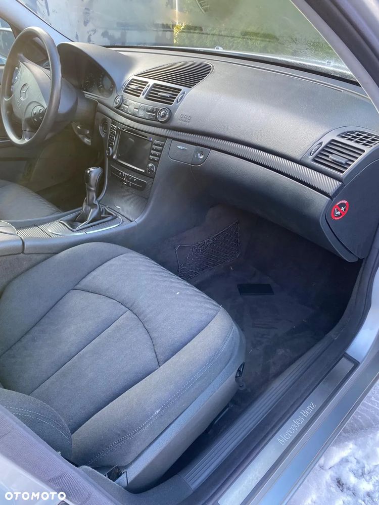Mercedes-Benz Klasa E 240 Classic - 14