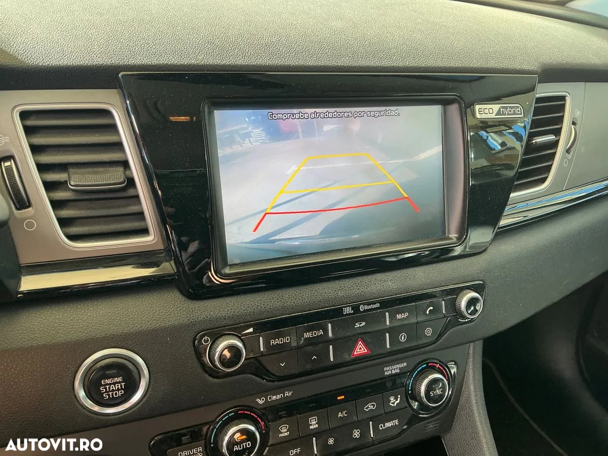 Kia Niro 1.6 GDI HEV 2WD OPF Aut. Edition 7 - 8