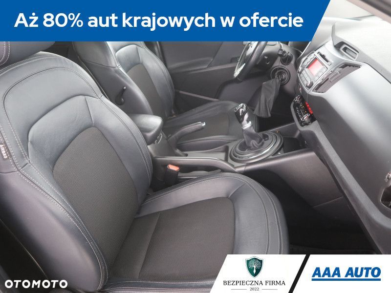 Kia Sportage - 11