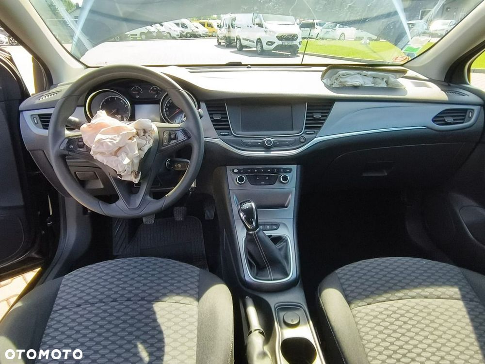 Opel Astra - 11