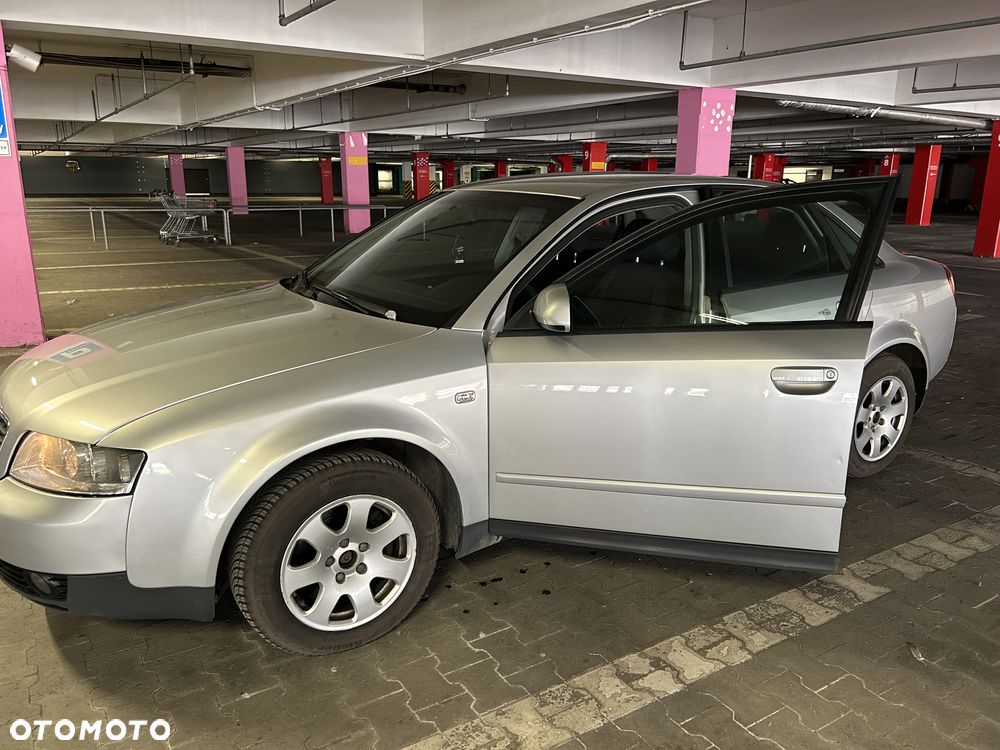 Audi A4 Limousine 1.9 TDI - 19