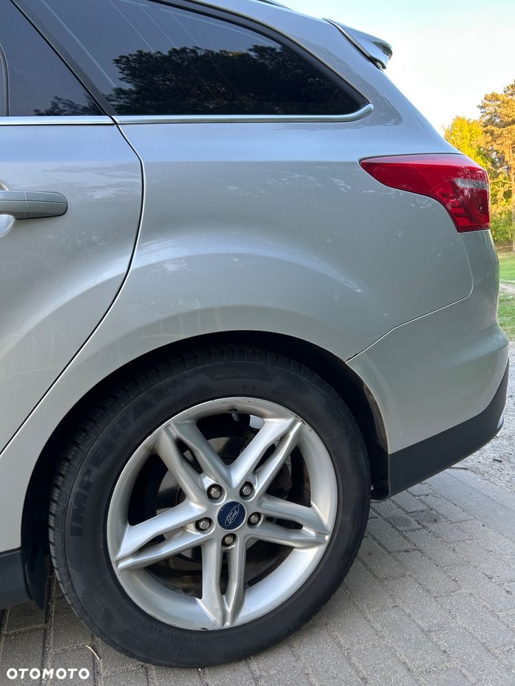 Ford Focus ver-2-0-tdci-titanium-ass - 19