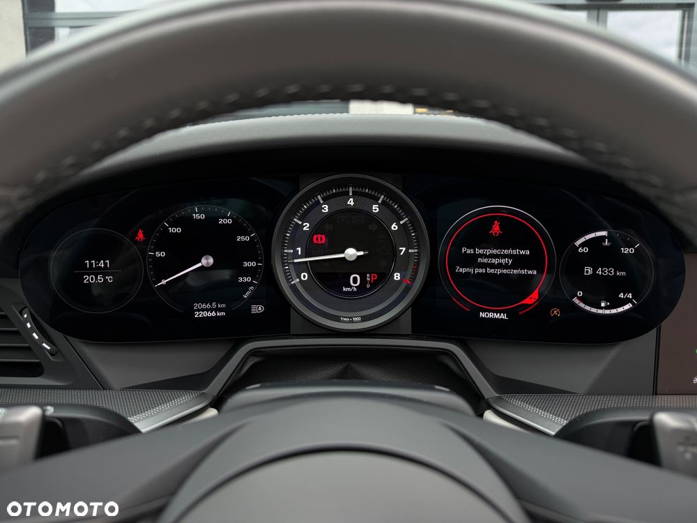 Porsche 911 Targa 4S - 22