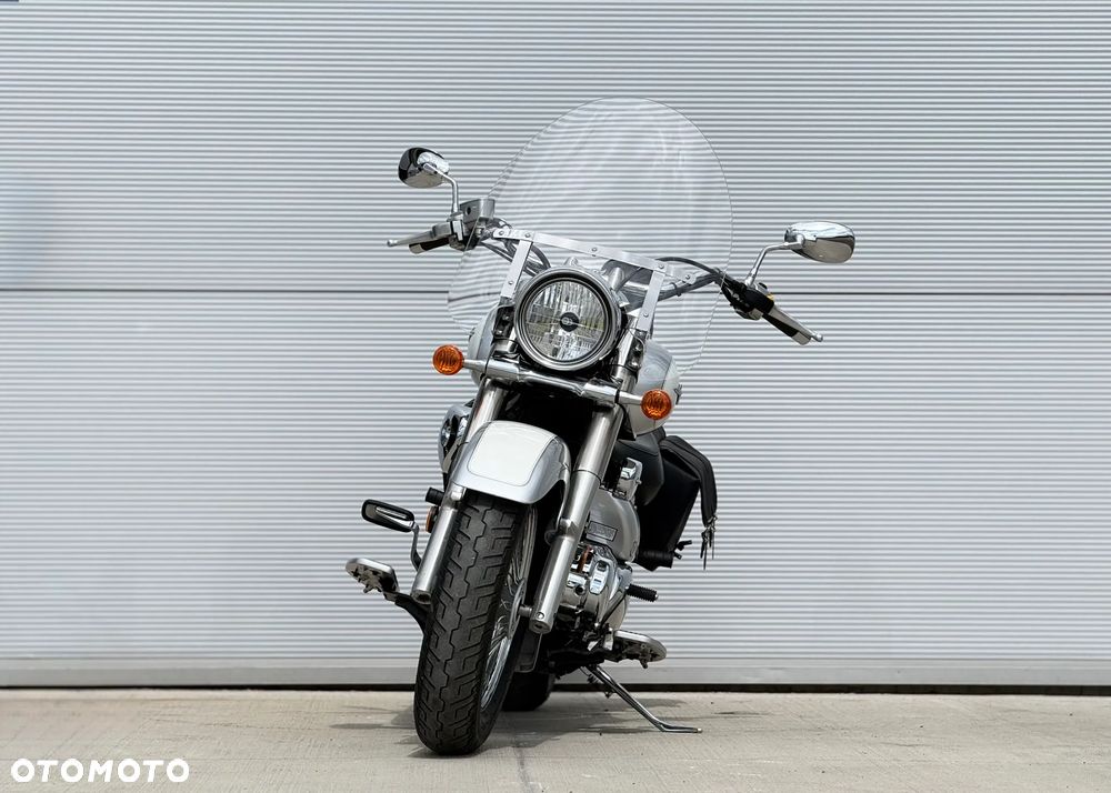 Suzuki VL 800 Volusia - Boulevard C50 - 6