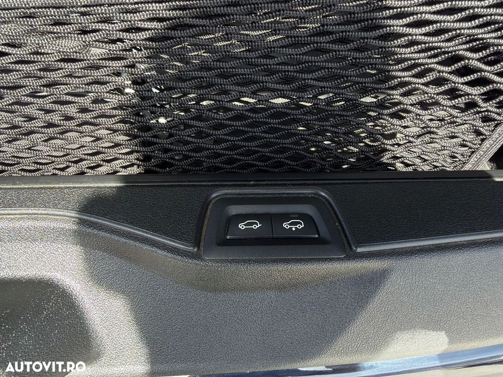 BMW X5 xDrive40i - 39