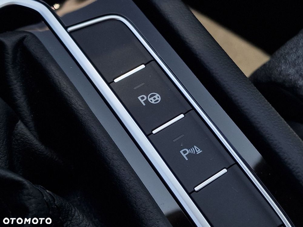 Volkswagen Passat 1.5 TSI EVO Business DSG - 27