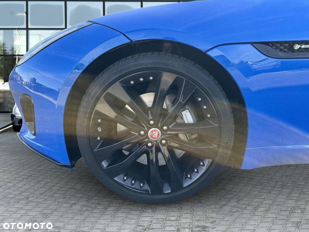Jaguar F-Type - 18