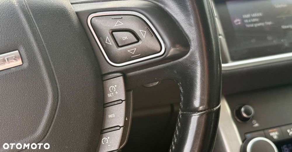 Land Rover Range Rover Evoque - 28