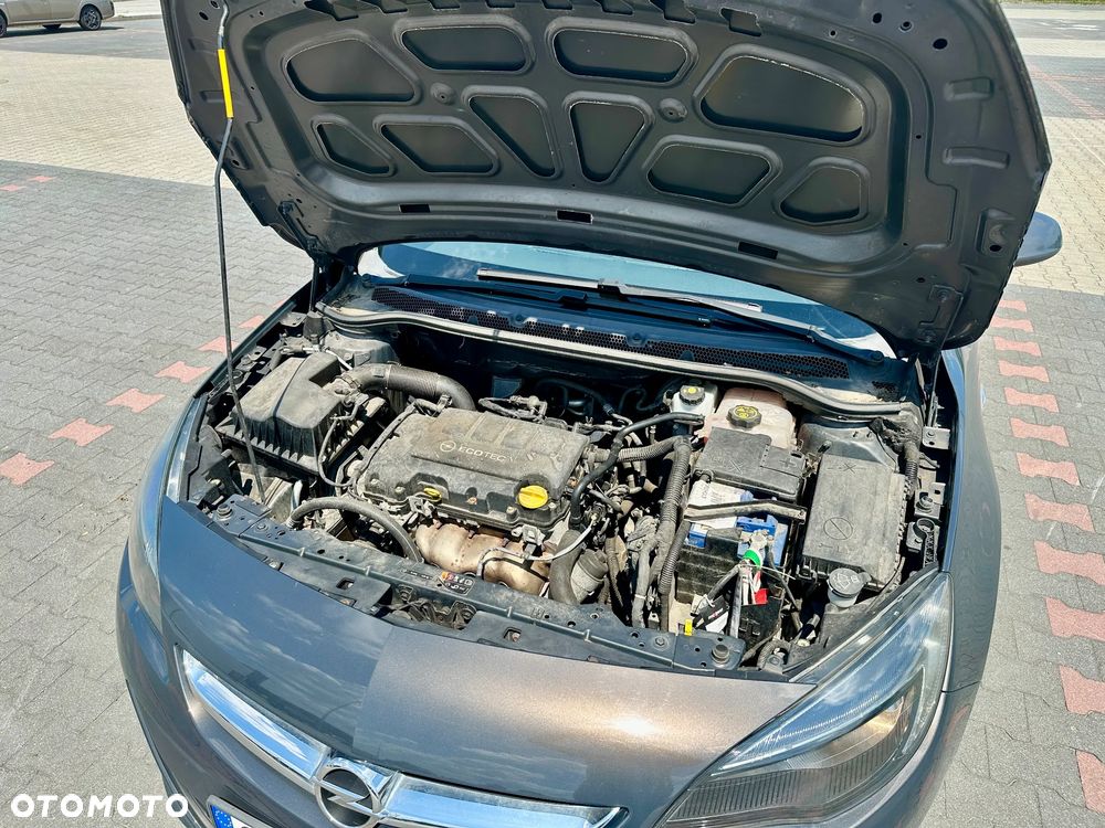 Opel Astra 1.4 Essentia - 3