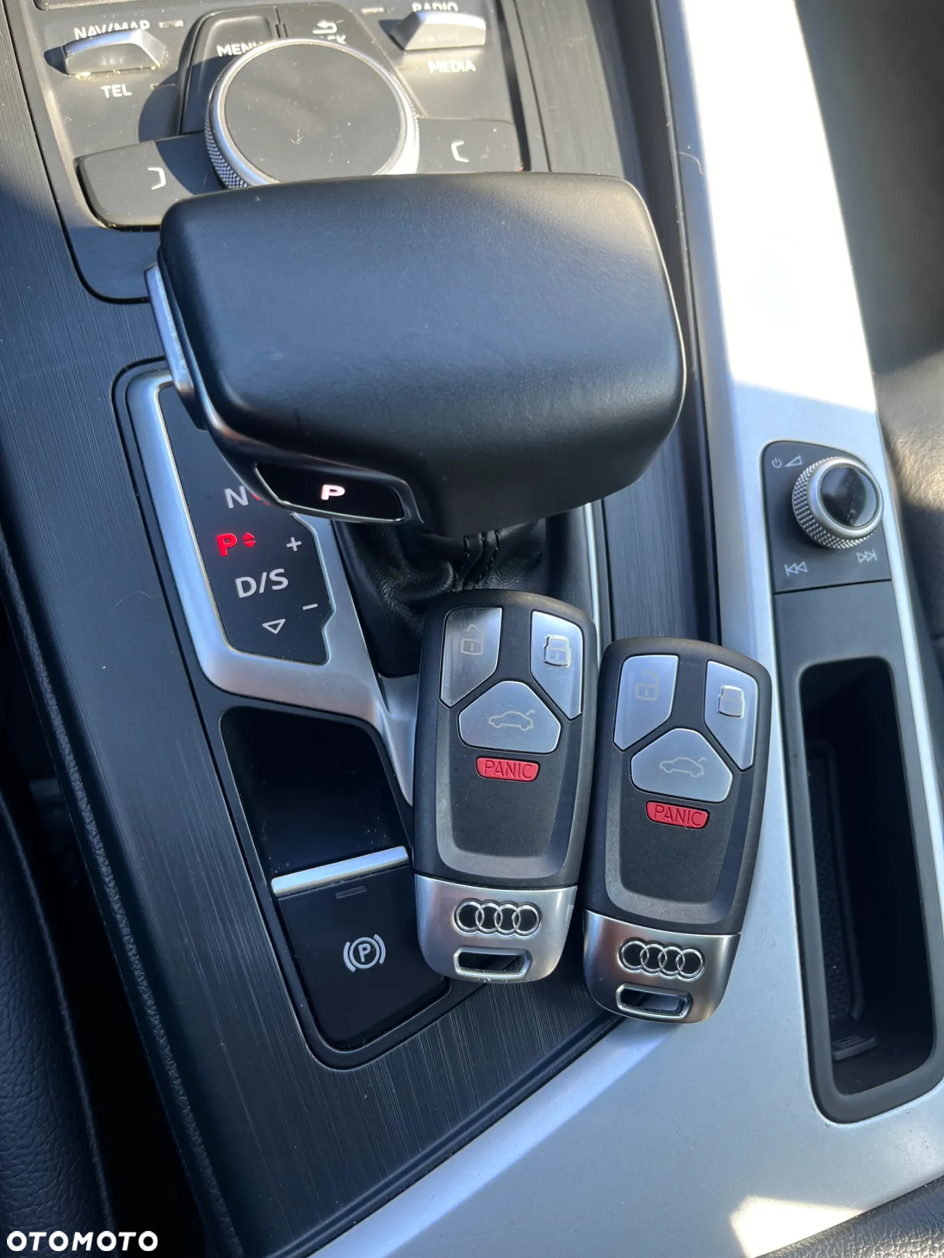 Audi A4 2.0 TFSI Quattro Design S tronic - 16