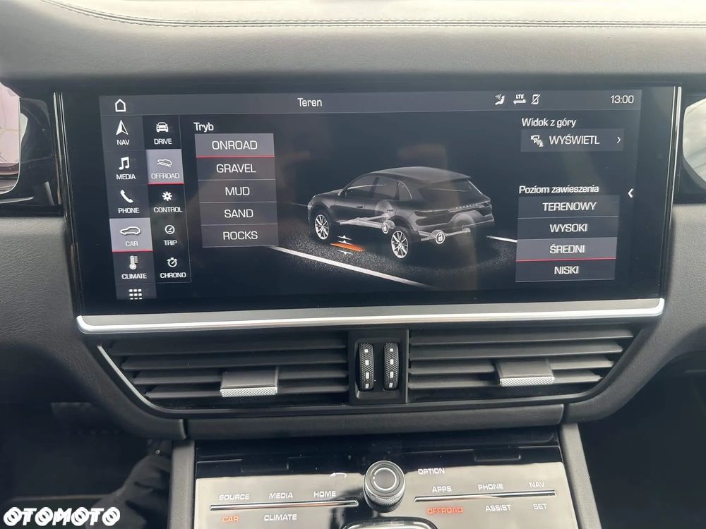 Porsche Cayenne - 21