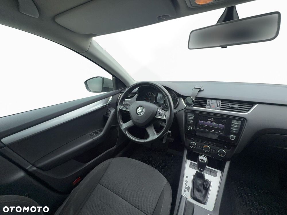 Skoda Octavia 1.6 TDI Ambition DSG - 15