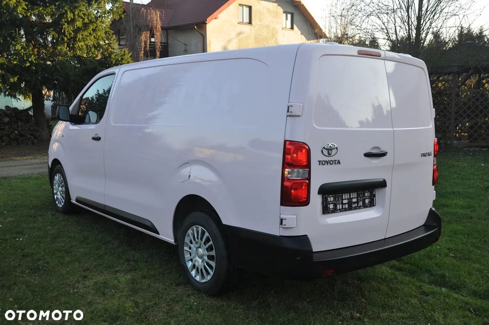Toyota PROACE - 13