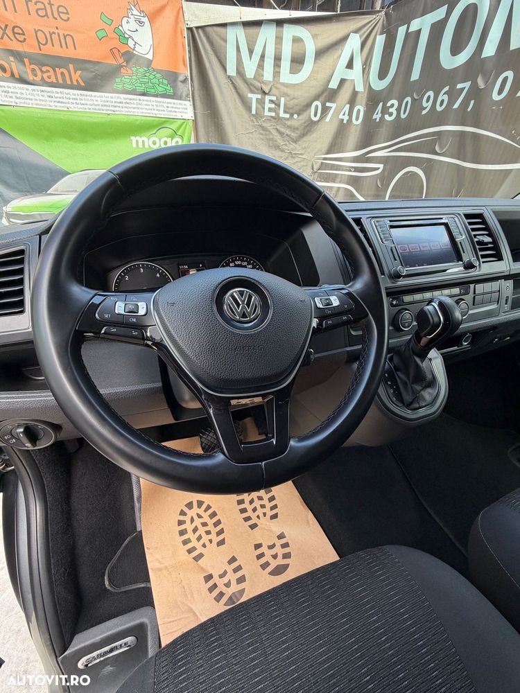 Volkswagen Caravelle - 7