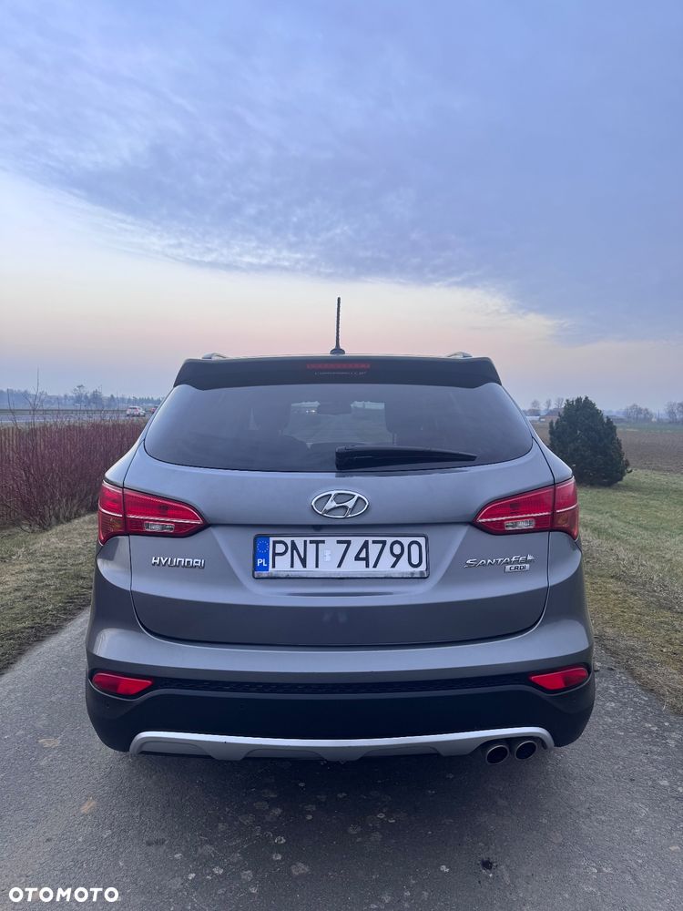 Hyundai Santa Fe - 4