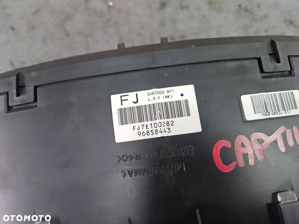 Licznik prędkościomierz Chevrolet CAPTIVA 2,0 VCDI 2008r 96858443 FJ - 2