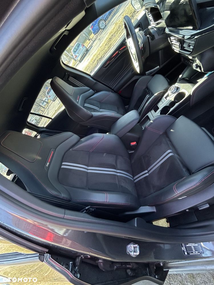Ford Focus 2.3 EcoBoost ST X - 13