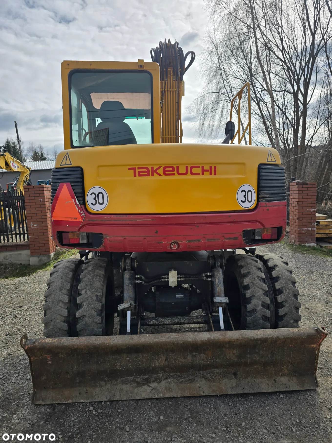 Takeuchi TB 175W Powertilt - 6